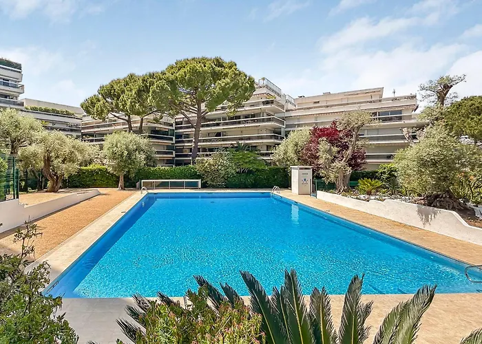 4 Pers Piscine A Pied * Ζουάν λε Πιν