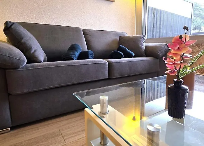 4 Pers Piscine A Pied *